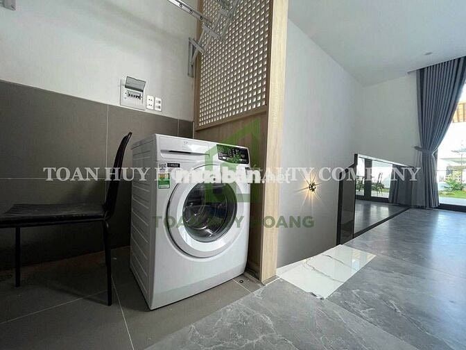 Nhà đẹp 4PN khép kín nội thất cao cấp khu Nam Việt Á