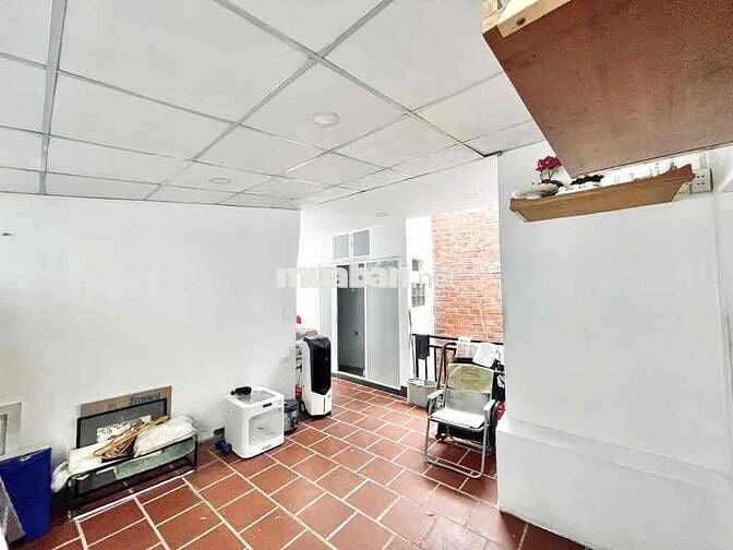 Huỳnh Văn Bánh 3 PN full nội thất 42m2 vào ở ngay chỉ 6.9tỷ TL