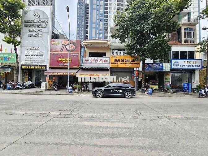 Nhà mặt tiền kinh doanh sầm uất trục chính kdc Sóng Thần B ngay Vincom