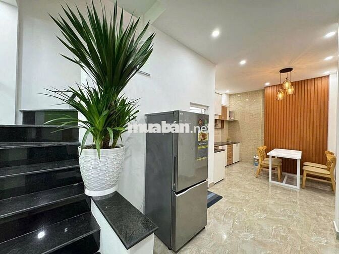 BÁN NHÀ 3 TẦNG 2 MẶT KIỆT THOÁNG SÁT ĐƯỜNG HÀM NGHI