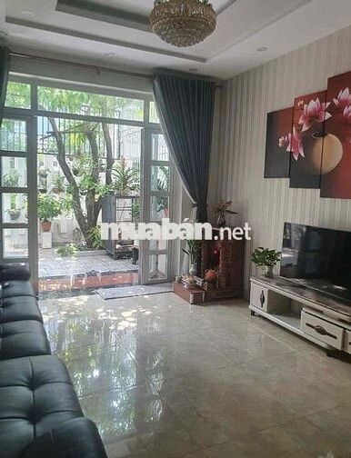 Biệt Thư mini Sang trọng, không gian đẳng cấp, Gần Ngã Tư Ga