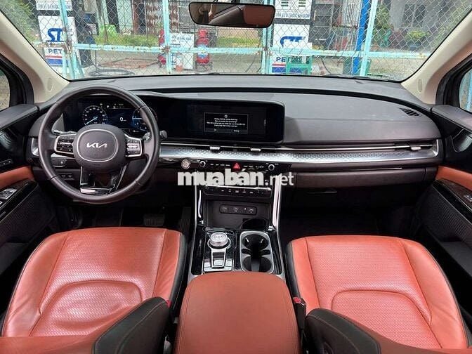 💙💙 Carnival 2023 Premium 2.2D 7S - 71000 km