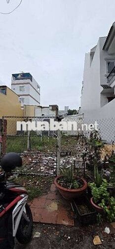 HẺM 12 MÉT ĐƯỜNG CONTAINER CHẠY