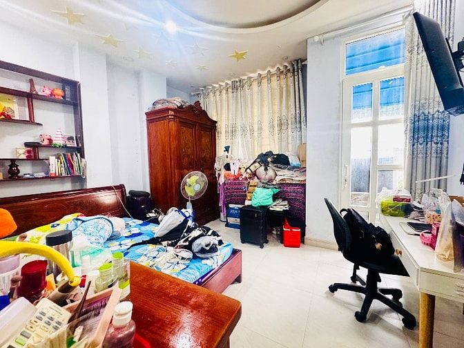 MẶT TIỀN " NGUYỄN TRÃI" Q5- 5.2x9m - 4 TẦNG- SIÊU VỊ TRÍ - CHỈ 23 TỶ
