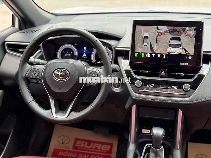 Toyota Corolla Cross 2024 1.8HEV - 8181 km