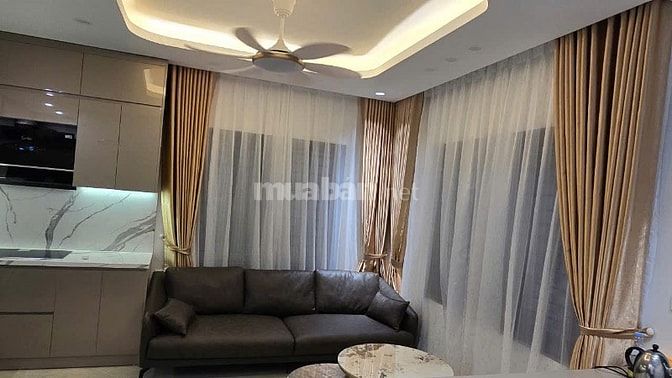 BAY NHANH VILLA CẦU GIẤY- NỘI THẤT VIP-THANG MÁY- Ô TÔ TRÁNH 20M