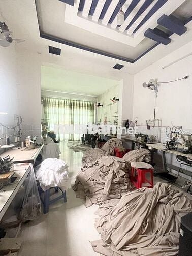 GÓC 2 MẶT TIỀN KINH DOANH - XE BUS NGỦ TRONG NHÀ - NGAY ĐƯỜNG GÒ XOÀI