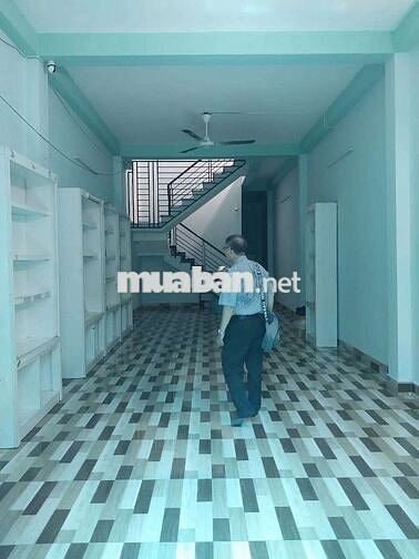 Nhà rộng đẹp 4x22m lầu 3pn 2wc hẻm 4m. Gần công viên Làng Hoa