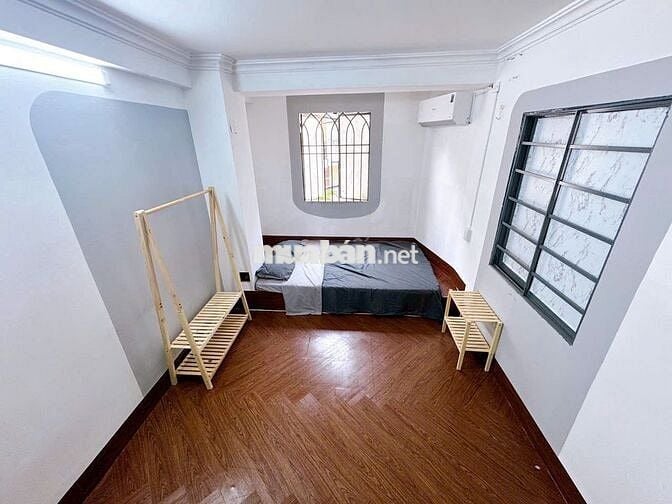 QL22, Ngã tư An Sương - Studio full nội thất, cửa sổ trời, ban công.