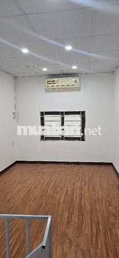 BÁN NHÀ TÂN KHAI - HOÀNG MAI , 15M2, 2 TẦNG, NGÕ VF3 - CHỈ -1,35 TỶ