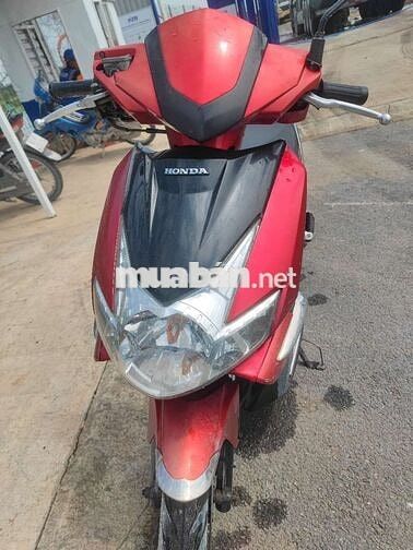 E k đi làm nữa . bán lại cho ae nào cần.Air Blade