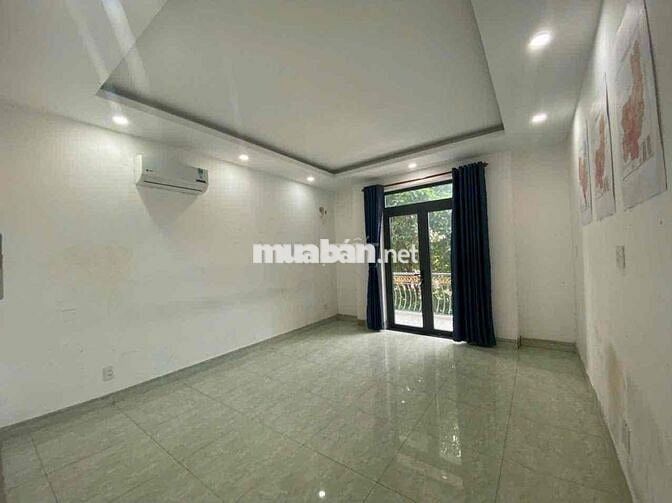 Cho thuê nhà phúc đạt 1 trệt 2 lầu có 4 phòng ngủ sẵn máy lạnh thủ dầu