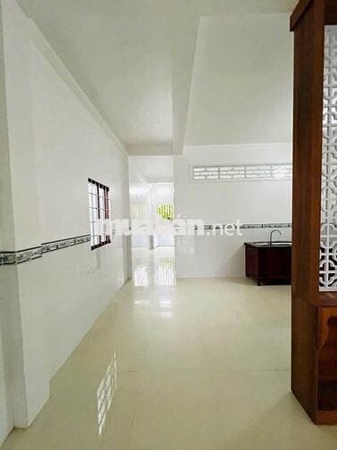 Cần bán gấp căn nhà cấp 4 ở Đ. Lê Thị Lơ, Tân Hiệp 100m2 SHR giá 990tr