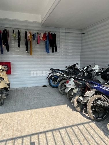 Bán hoặc cho thuê nhà 4 tầng ngõ 93 đường Nguyễn Viết Xuân