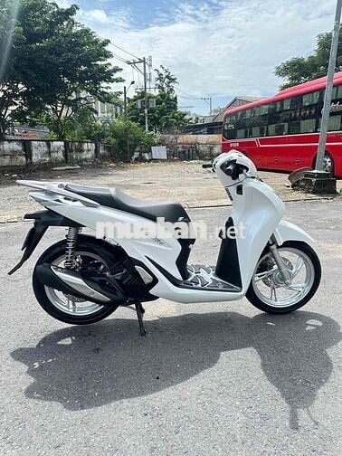 HONDA SH 125 CBS 2025