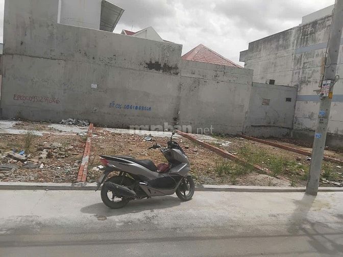 Bán lô đất 53m2, P Long Trường, Q9 cũ