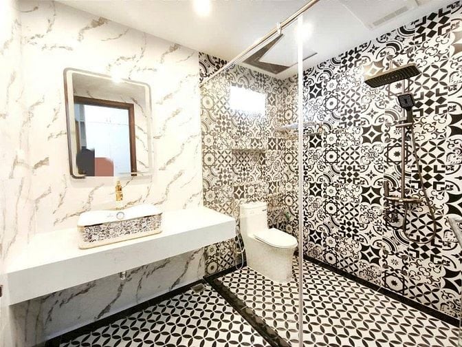 Vũ Đức Thận 50m2 x 6 tầng, MT 4,1m. Thang máy, gara, vỉa hè, KD. Giá 1