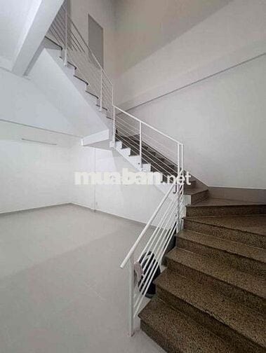 Nhà Mới Mặt Tiền Kinh Doanh Đường Nguyễn Thị Nhỏ , DT: 4x30m
