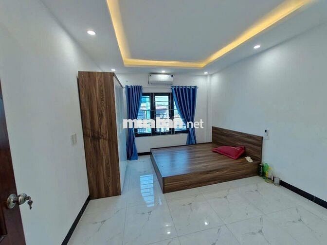 Nhà đẹp, ở ngay, Phố Xốm – Hà Đông, Sát Phố, ô tô đỗ cổng, 5T*34 mét