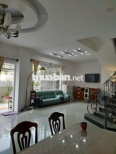 🏡 CHO THUÊ BIỆT THỰ GÓC – TÂN PHONG, Q.7