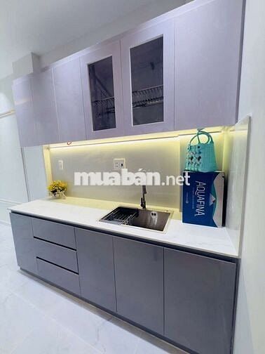Bán nhà mới xinh đường Ba Đình P8 Q8