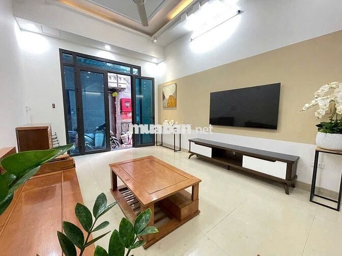 Bán nhà riêng Huyền Kỳ, Hà Đông, Sát phố, ô tô đỗ cổng, ở ngay. Bán nhà riêng Huyền Kỳ, Hà Đông, Sát phố, ô tô đỗ cổng, ở ngay.