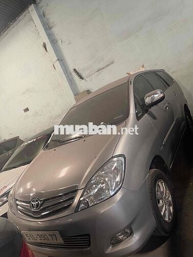 Bán Innova 2009 số tự động nhà đi