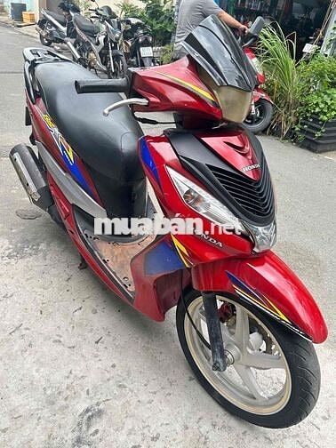 Shark kiểu dáng SH máy siêu êm ngon.cavet đầy đủ