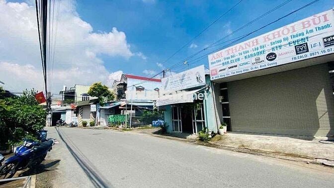 Đất 125m2 mặt tiền kinh doanh gần chợ Dĩ An