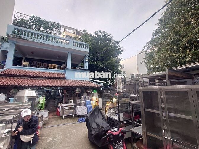 ✅CHO THUÊ BIỆT THỰ SÂN VƯỜN - NGUYỄN TRỌNG TUYỂN, P.1, QUẬN TÂN BÌNH