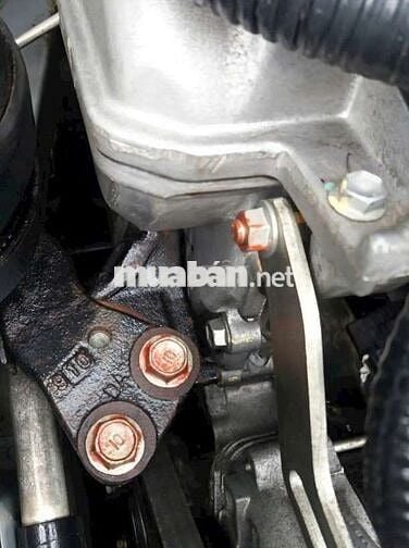 Vios E xịn sx2011,chính chủ từ mới .zin từ mặt