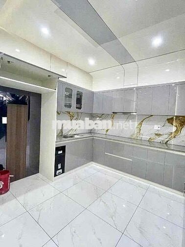 ⭕️ Nhà 2 tầng FULL NỘI THẤT 1/ đường TRƯƠNG THỊ HOA, P.TTH, dt 50m2