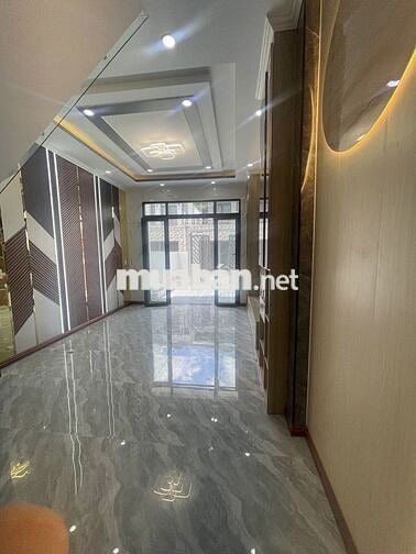 E hiện đang còn mấy căn vừa mới hoàn thiện đẹp,