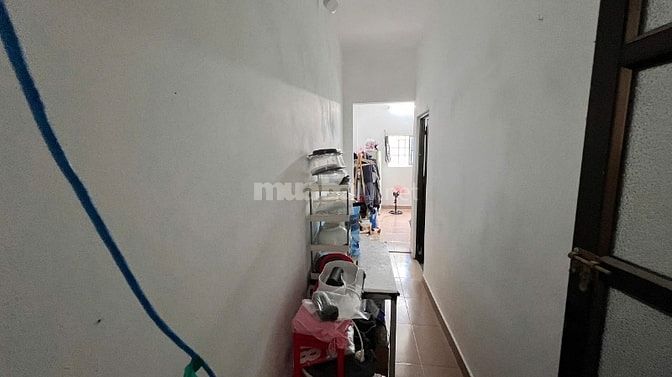 Cần pass phòng 443/91 Lê Văn sỹ giá 4tr , có máy lạnh