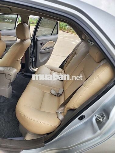 Vios E xịn sx2011,chính chủ từ mới .zin từ mặt