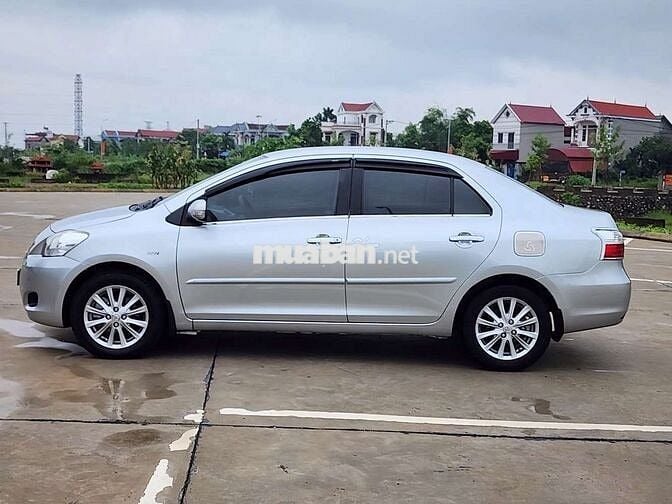 Vios E xịn sx2011,chính chủ từ mới .zin từ mặt