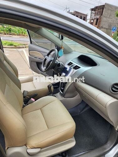 Vios E xịn sx2011,chính chủ từ mới .zin từ mặt