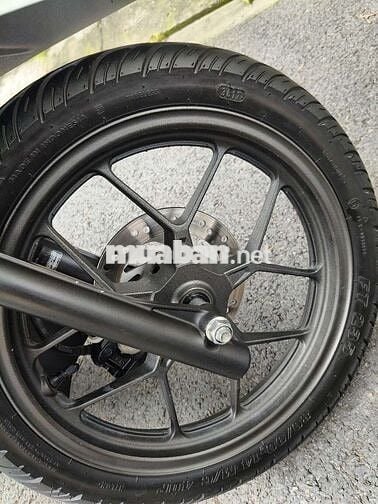 Cần bán vario 150 mẫu cũ cọp