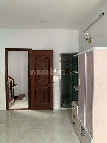 42/11 Đồng Xoài 4 tầng 3 PN lớn 3 wc, nhà mới ở ngay