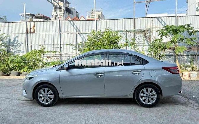 TOYOTA VIOS 1.5E 2017MT ,BH 1 NĂM XE RẤT ĐẸP