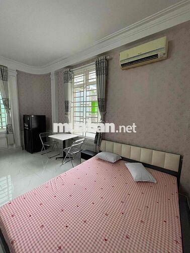 Căn hộ Full NT mới, đầy đủ ánh sáng, gần ĐH Tài Chính Maketing