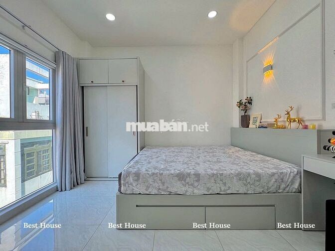 Căn hộ full nội thất ban công, cửa sổ thoáng mát Dương Bá Trạc Quận 8
