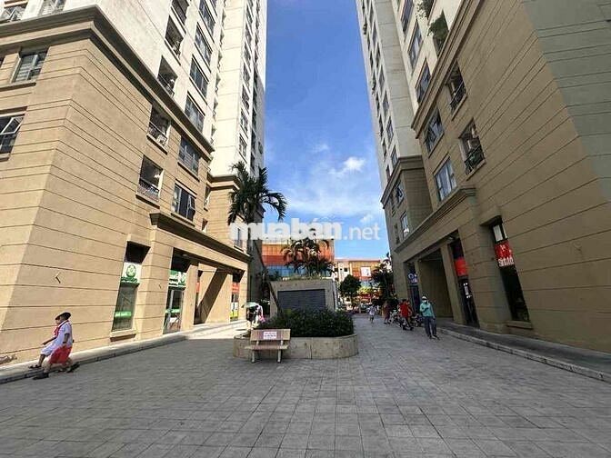 Bán căn hộ CT1B Homeland Thượng Thanh,DT 50m,hơn 4 tỷ.
