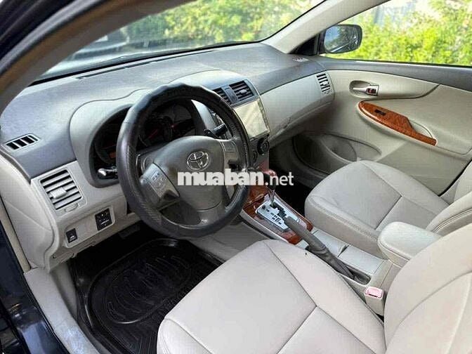COROLLA ALTIS 2.0V 2010 ,XE GIA ĐÌNH XÀI RẤT ĐẸP