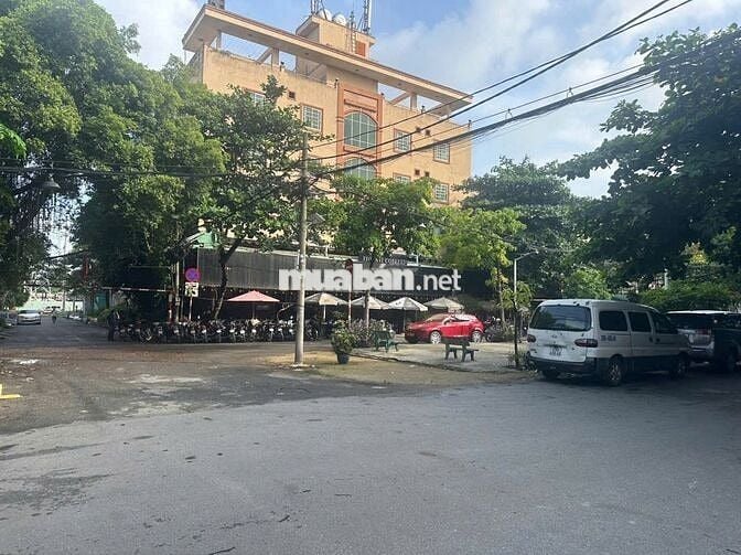 Chủ XC cần bán căn nhà 1T2L, 2MT trước sau đường nhựa 8m hai chiều ôtô