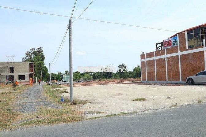 BÁN LÔ ĐẤT VÀNG CHỢ CẦN ĐƯỚC GIÁ QUÁ TỐT