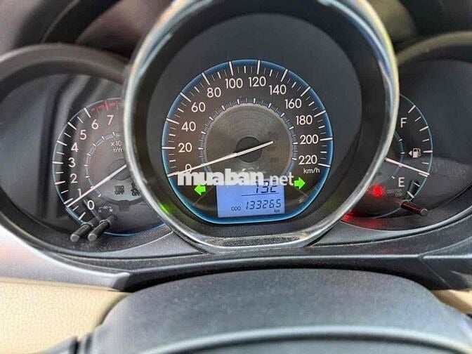 TOYOTA VIOS 1.5E 2017MT ,BH 1 NĂM XE RẤT ĐẸP