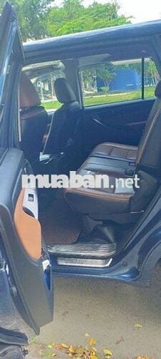 Toyota Innova 2019 2.0E - 140000 km