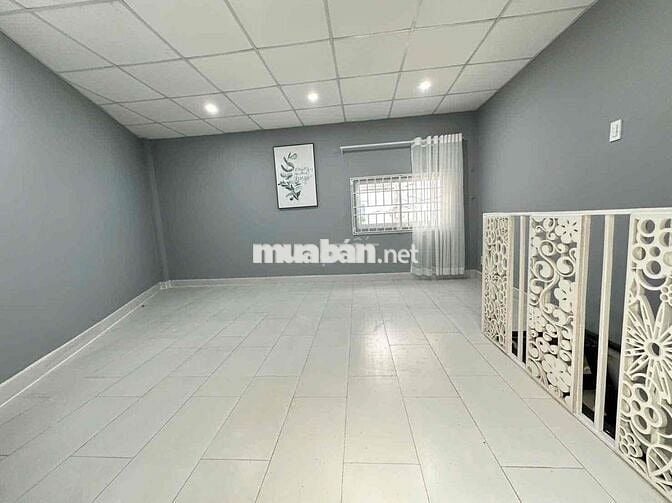 Cho thuê rẻ nhà Lũy Bán Bích hẻm 4m