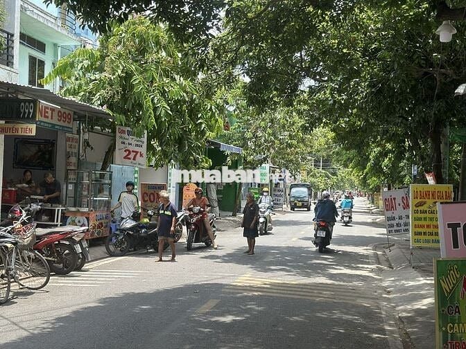 Chủ XC cần bán căn nhà 1T2L, 2MT trước sau đường nhựa 8m hai chiều ôtô